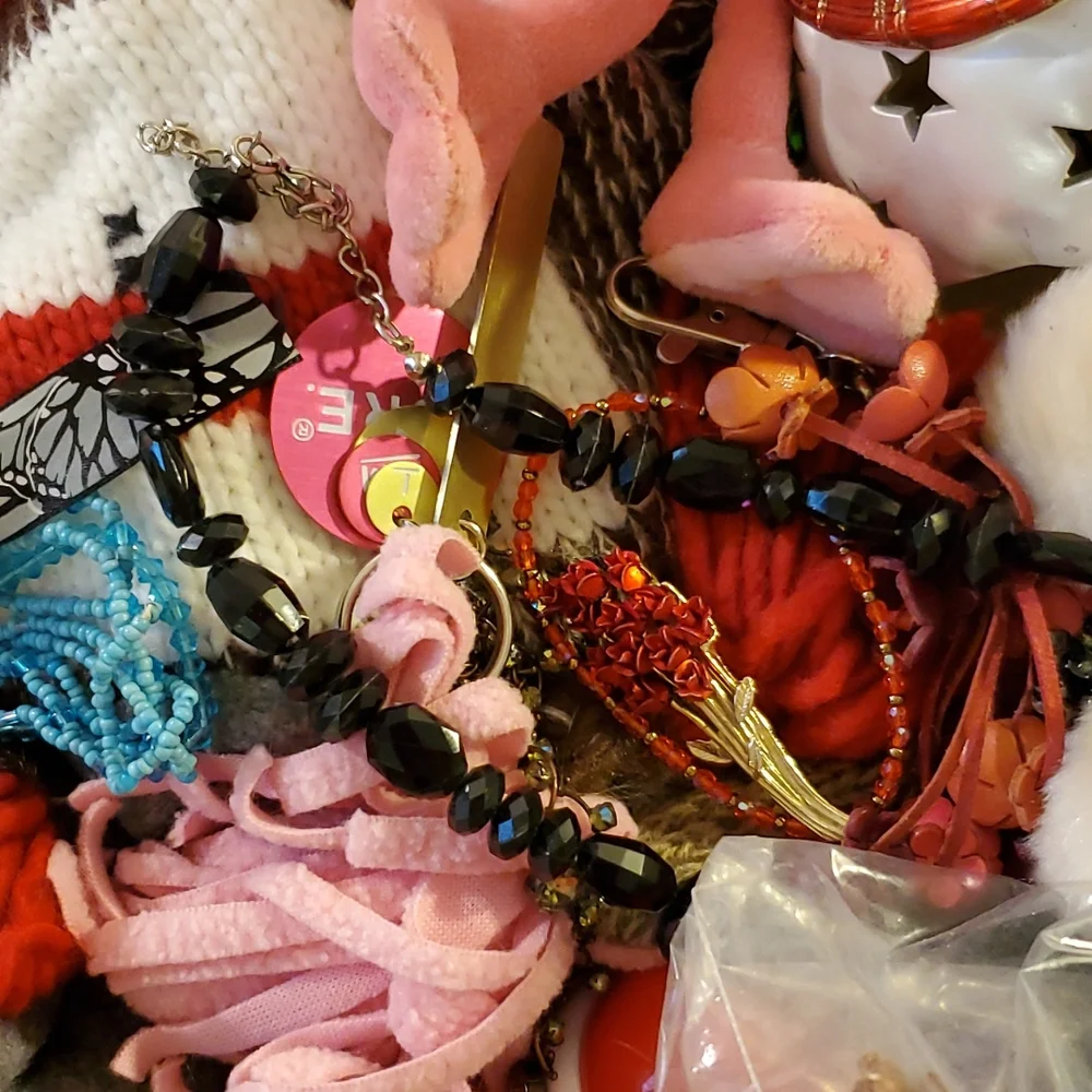 Bundle of Random Item's - Picture 14 of 14